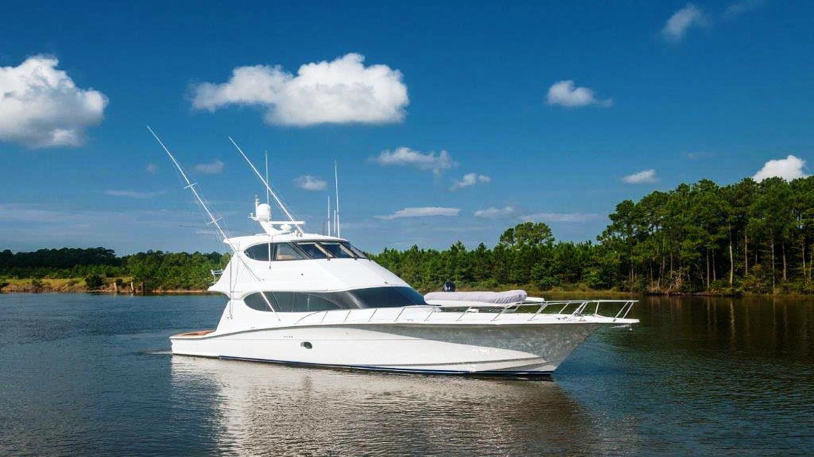 Southern Charm - 2006 HATTERAS 64' 64 Convertible