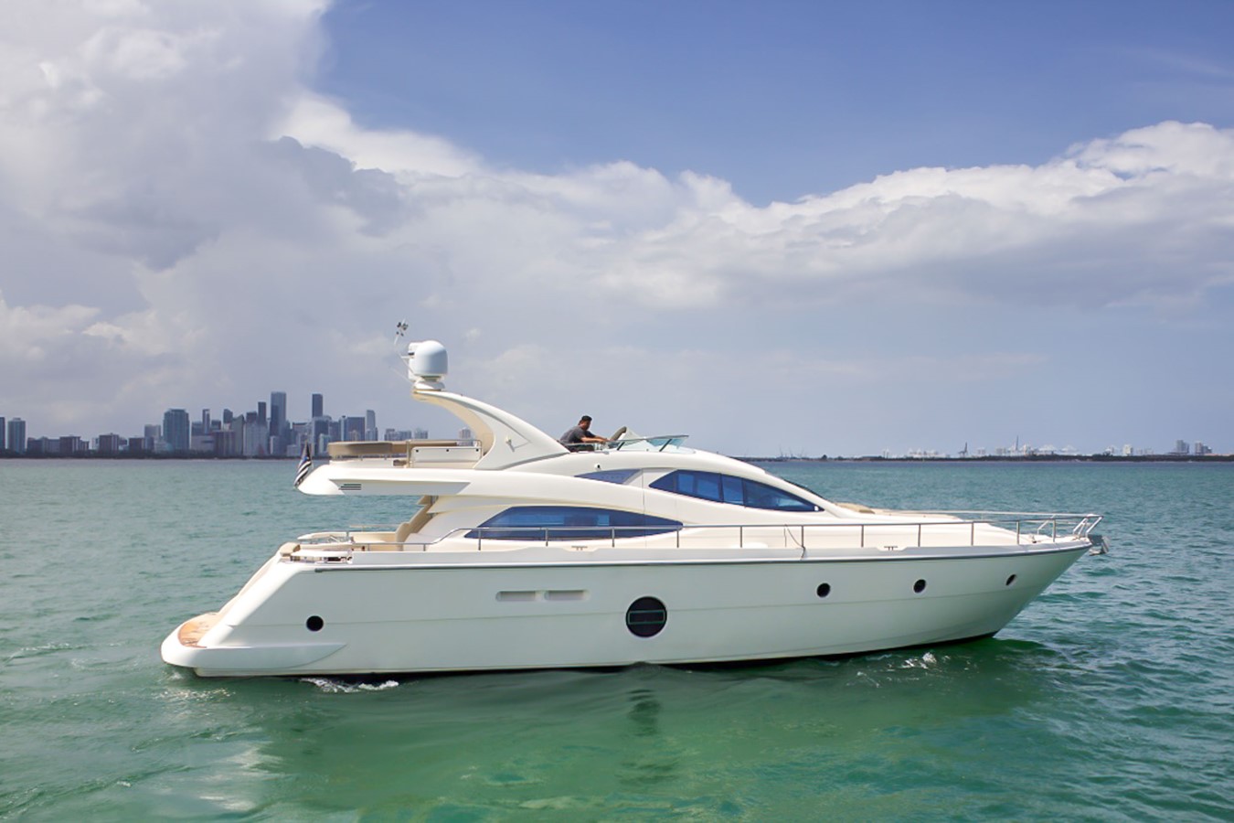 n/a - 2005 AICON YACHTS 64' 64