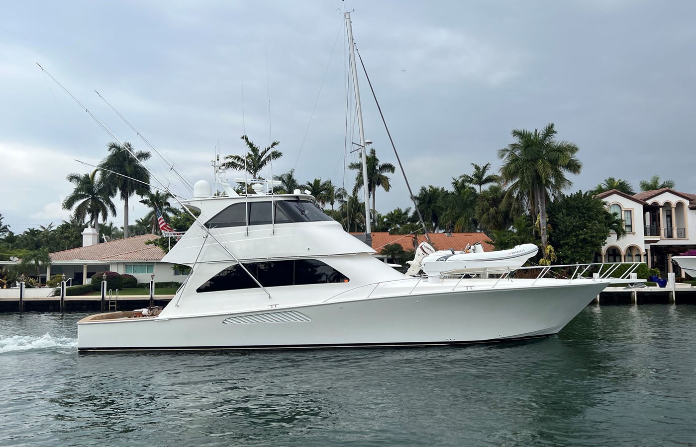 WIRELESS - 2007 VIKING 64' Enclosed Flybridge