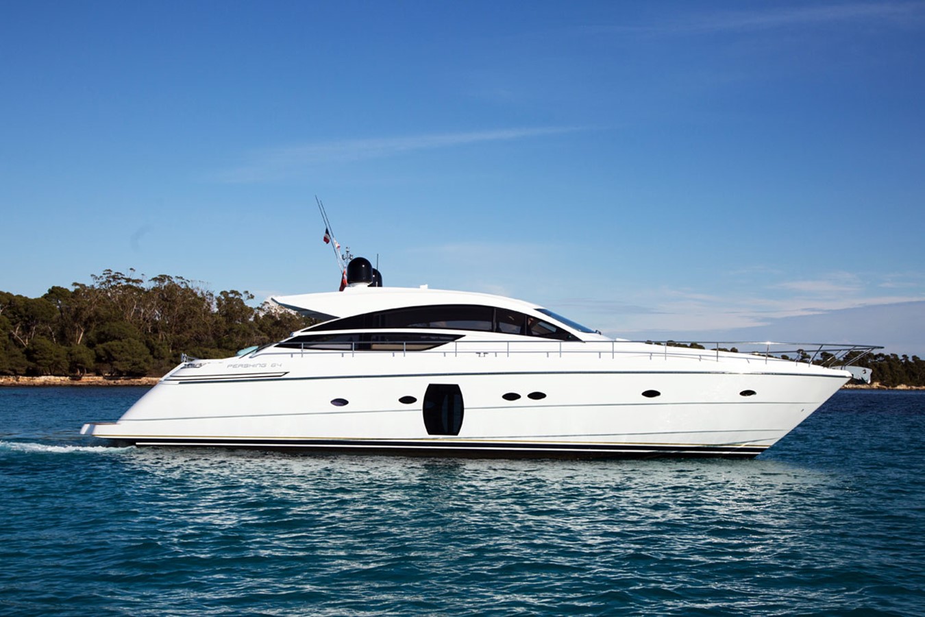 CALLISTO II - 2014 PERSHING 64'