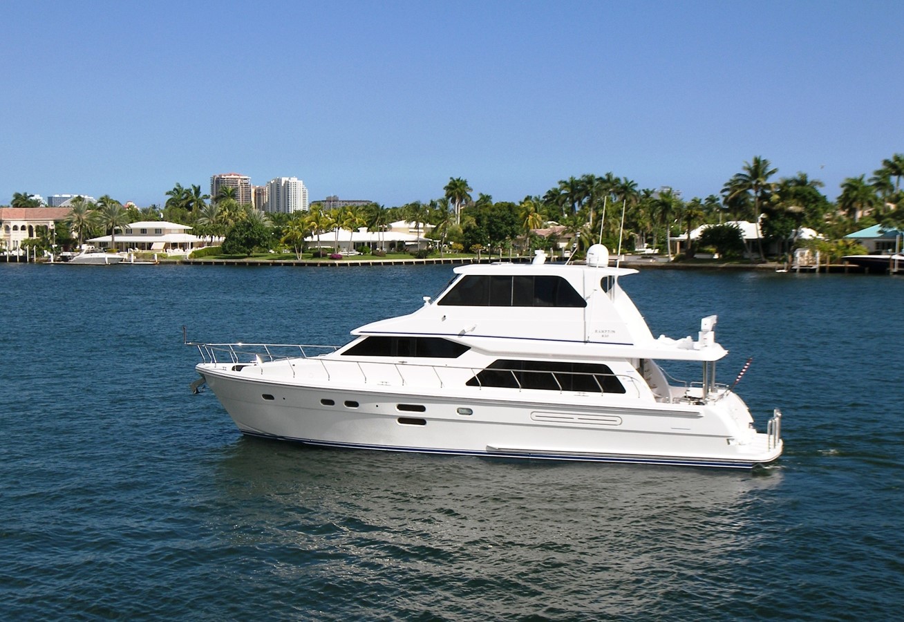 Hampton 630 Skylounge - 2011 HAMPTON YACHTS 63' 9