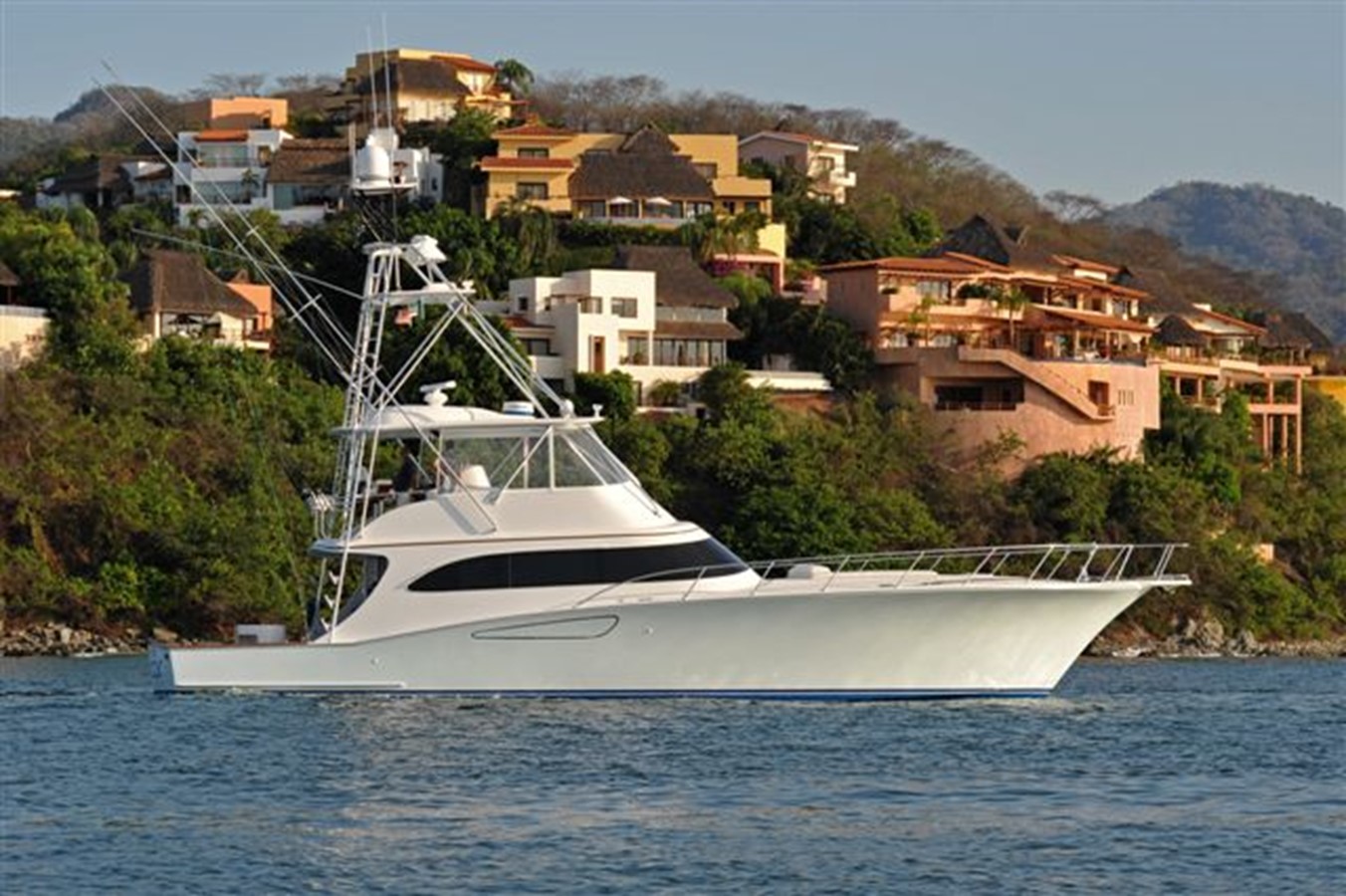 SALTY - 2010 WEAVER BOATS 63' 4