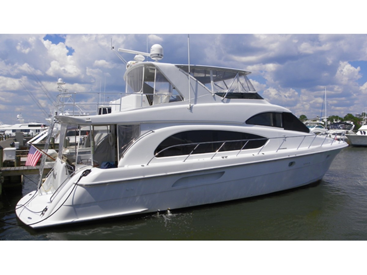 Contentment - 2003 HATTERAS 63' 63 Raised PH