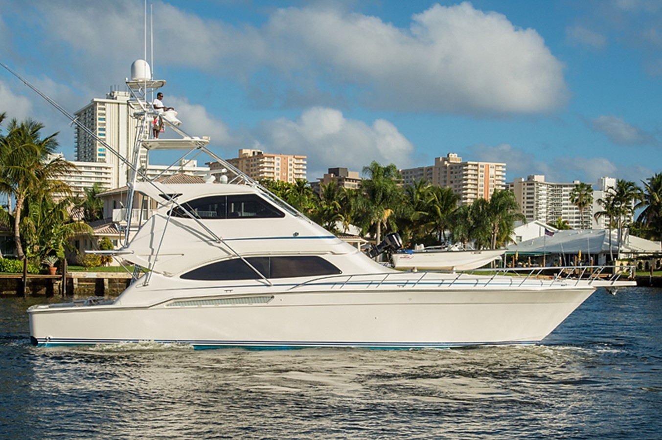 Great White Too - 2005 BERTRAM 63'