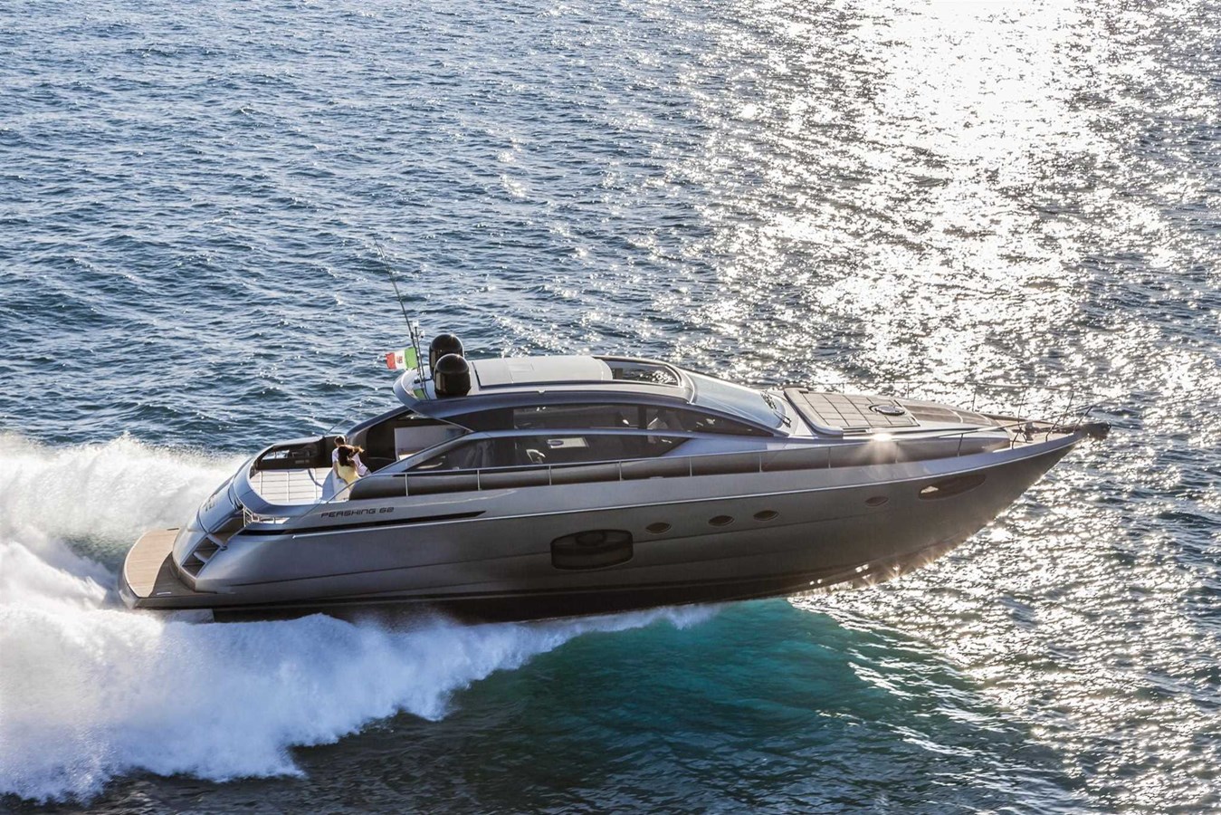 Pershing 62' - 2020 PERSHING 62' 2
