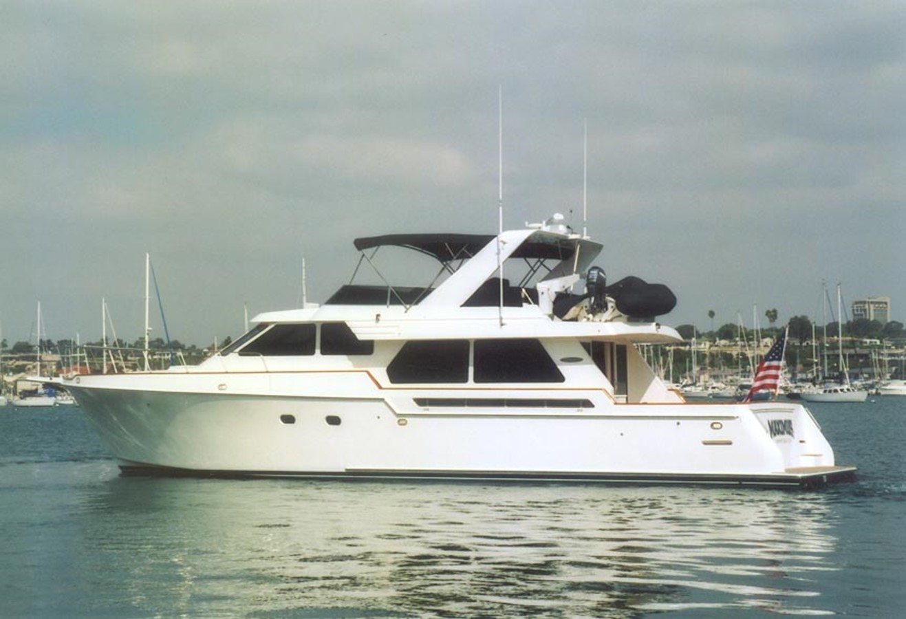 MAXIMUS - 2001 NORTHSTAR BOATS 62' Raised Pilothou