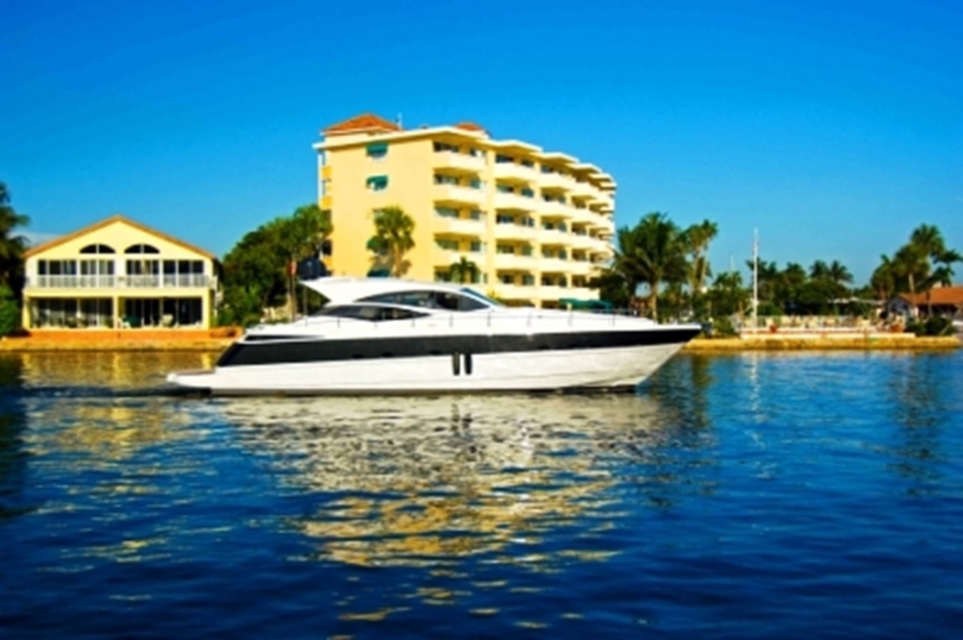 Our Trade - 2005 PERSHING 62' 62