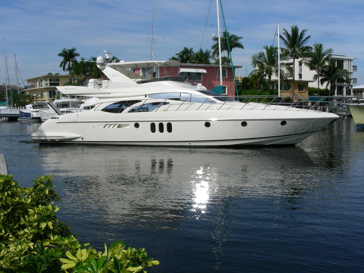 ANDIAMO II - 2006 AZIMUT YACHTS 62' Azimut 62' Fly