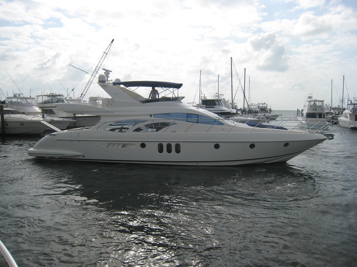 No Name - 2006 AZIMUT YACHTS 62'