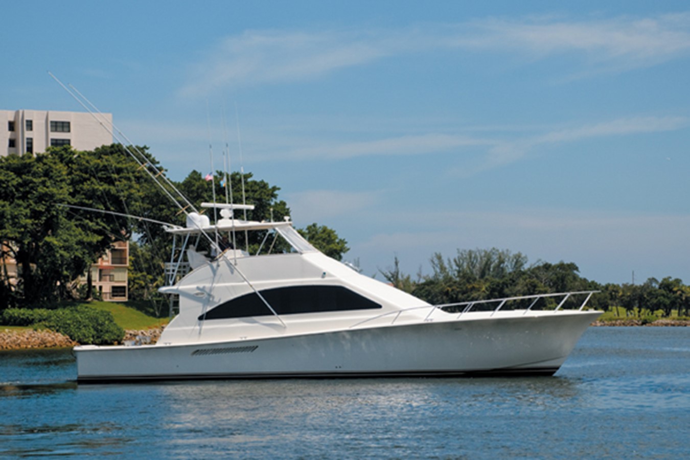 BET A BUC - 2002 OCEAN YACHTS 62'