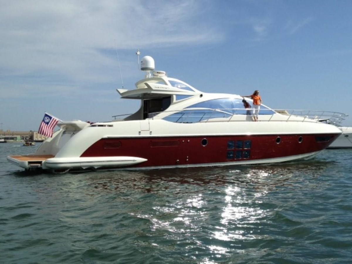 Splashed - 2007 AZIMUT YACHTS 62' 62S