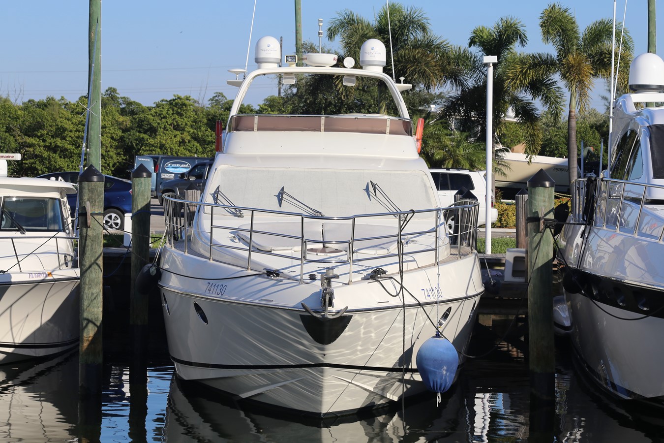 CEST LA VIE - 2005 AZIMUT YACHTS 62' 62 Flybridge