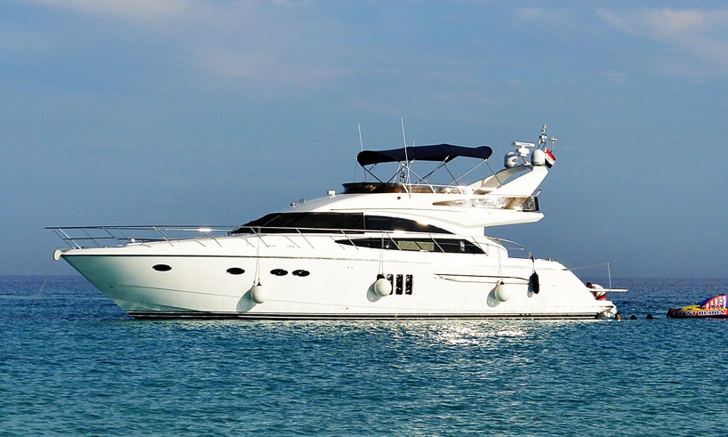 LINA - 2009 PRINCESS YACHTS 62' Princess 62 Flybri