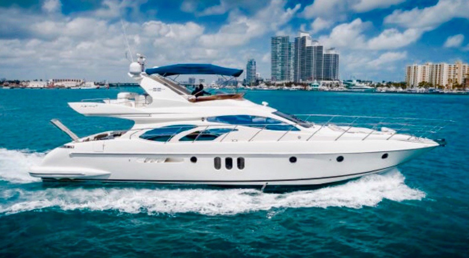 ICONIC SEA-E-O - 2007 AZIMUT YACHTS 62' 62 Flybrid