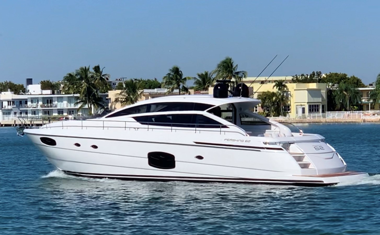 Pershing 62 - 2021 PERSHING 62'