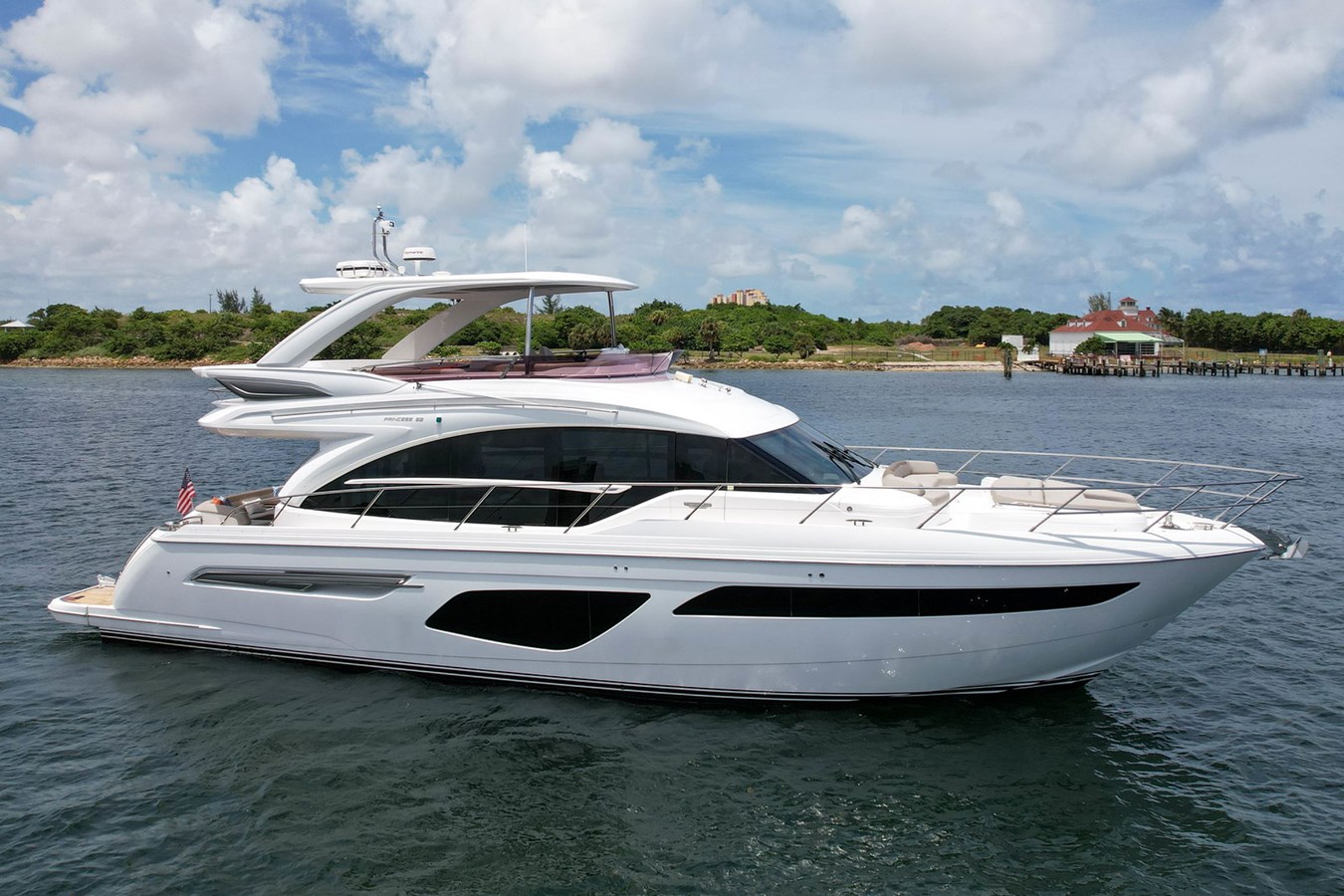 Hynt - 2019 PRINCESS YACHTS 62' F62