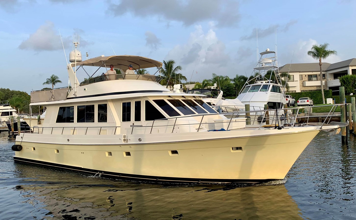 Starlight II - 2000 OFFSHORE YACHTS 62'