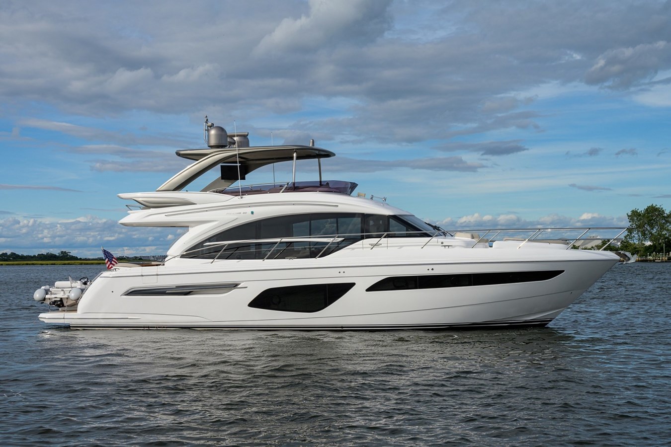 THE MUSE - 2020 PRINCESS YACHTS 62' F62