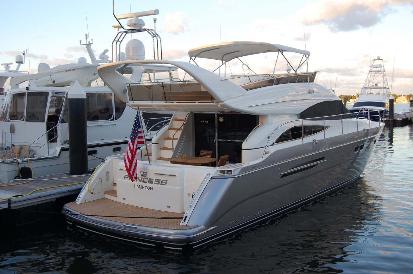 Princess - 2003 PRINCESS YACHTS 61' 7