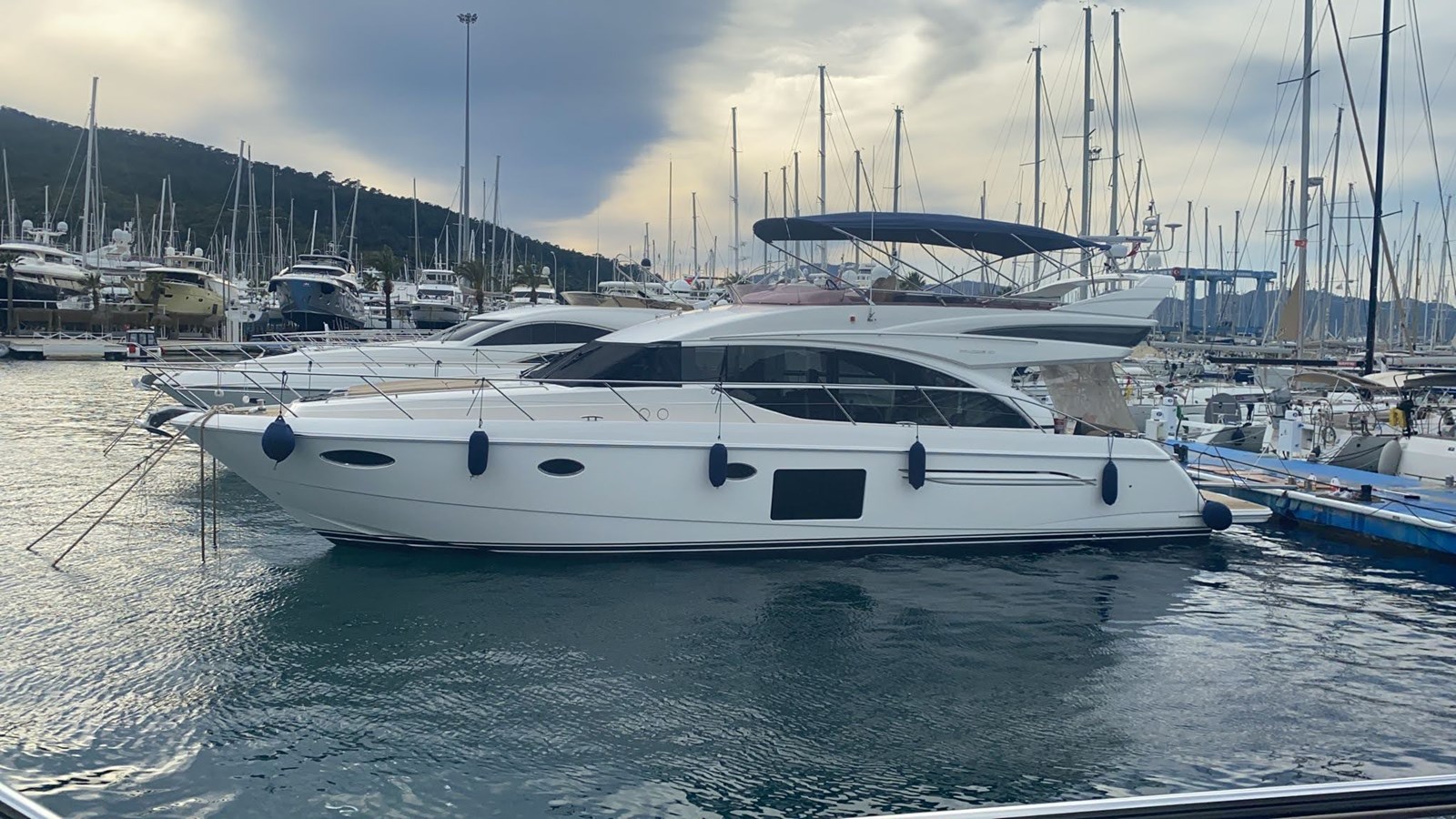 Sababa - 2015 PRINCESS YACHTS 61' 1