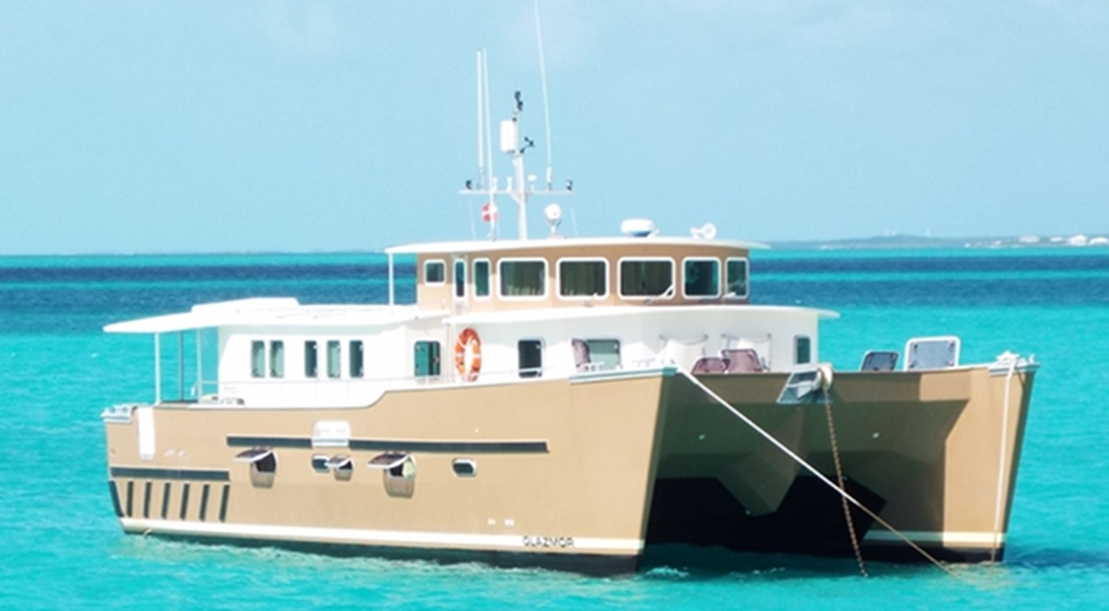 GLAZMOR - 2009 FERNAND 61' Expedition Power Catama