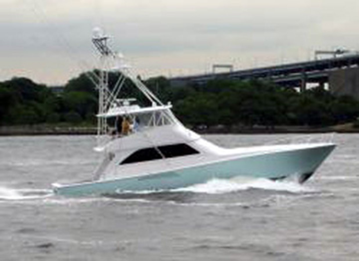 DEALERS CHOICE - 2004 VIKING 61' Convertible