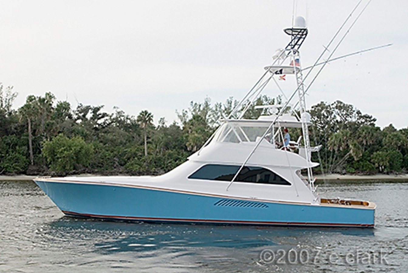 TIN KNOCKER - 2006 VIKING 61' CONVERTIBLE