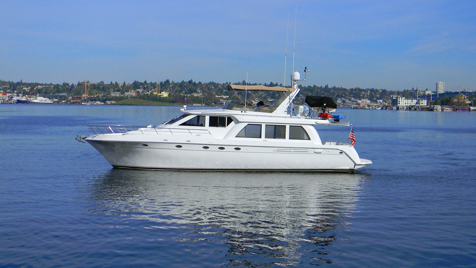 Conto Minium - 2001 NAVIGATOR 61' Pilothouse