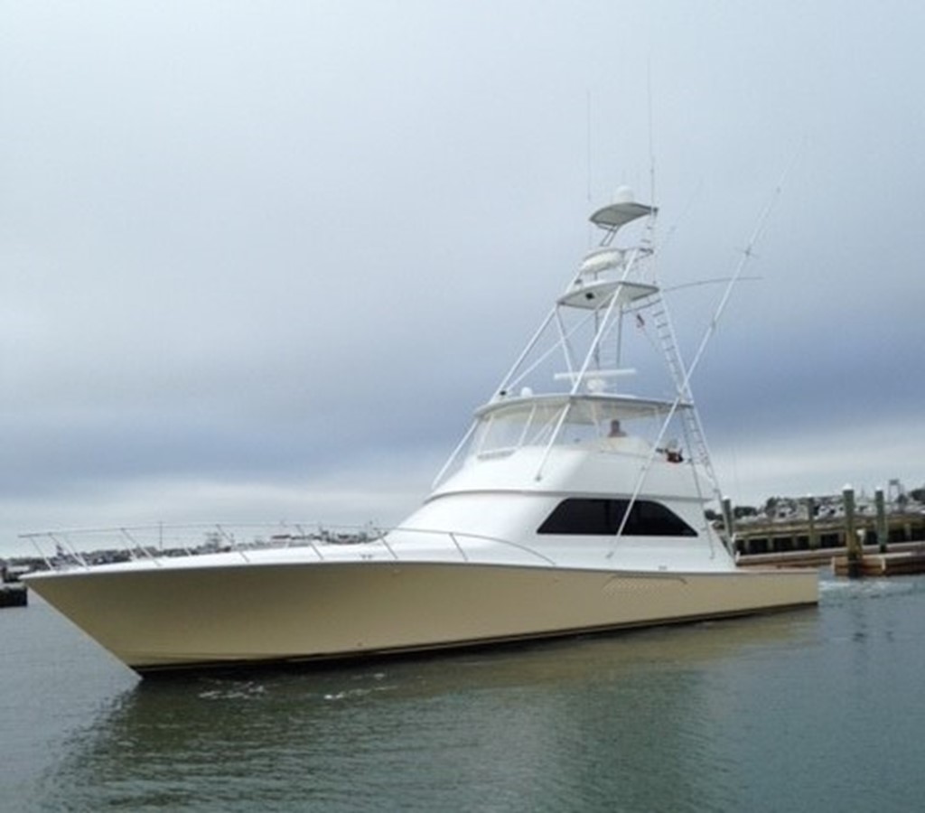 FINISH LINE - 2005 VIKING 61' 61 Convertible