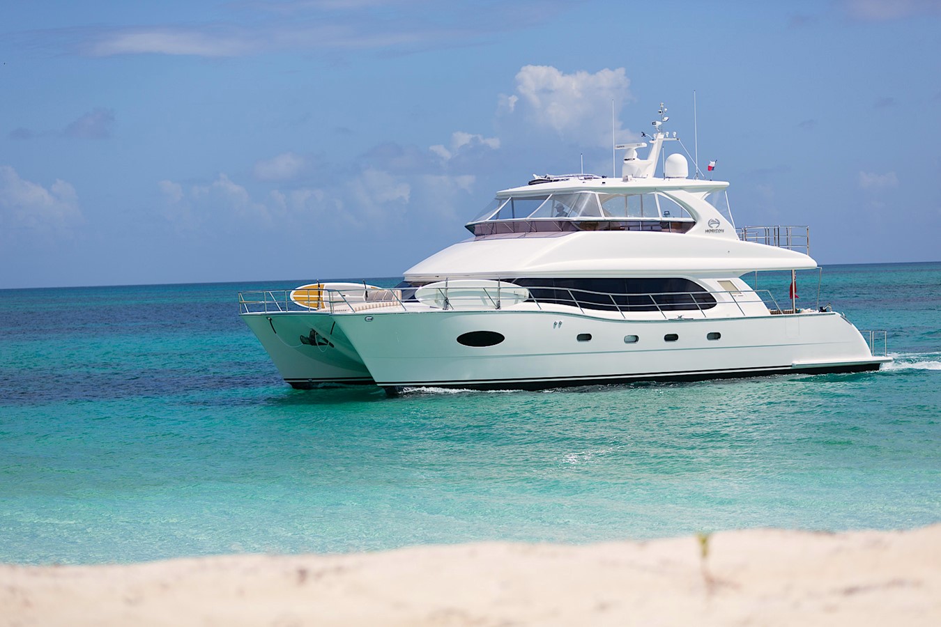 SEAGLASS 60 - 2015 HORIZON 60' 9