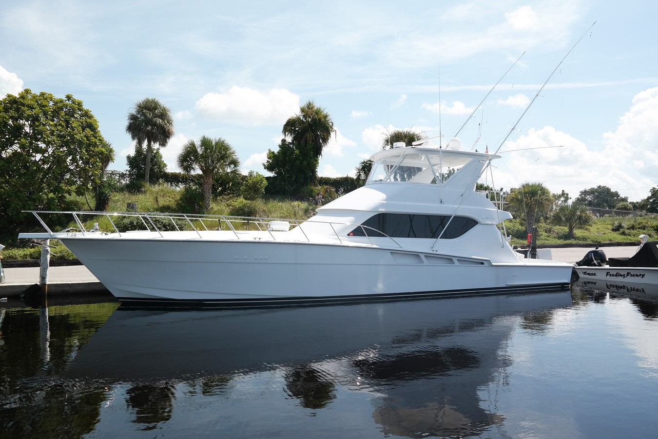 Loud Enuff - 2006 HATTERAS 60' 2