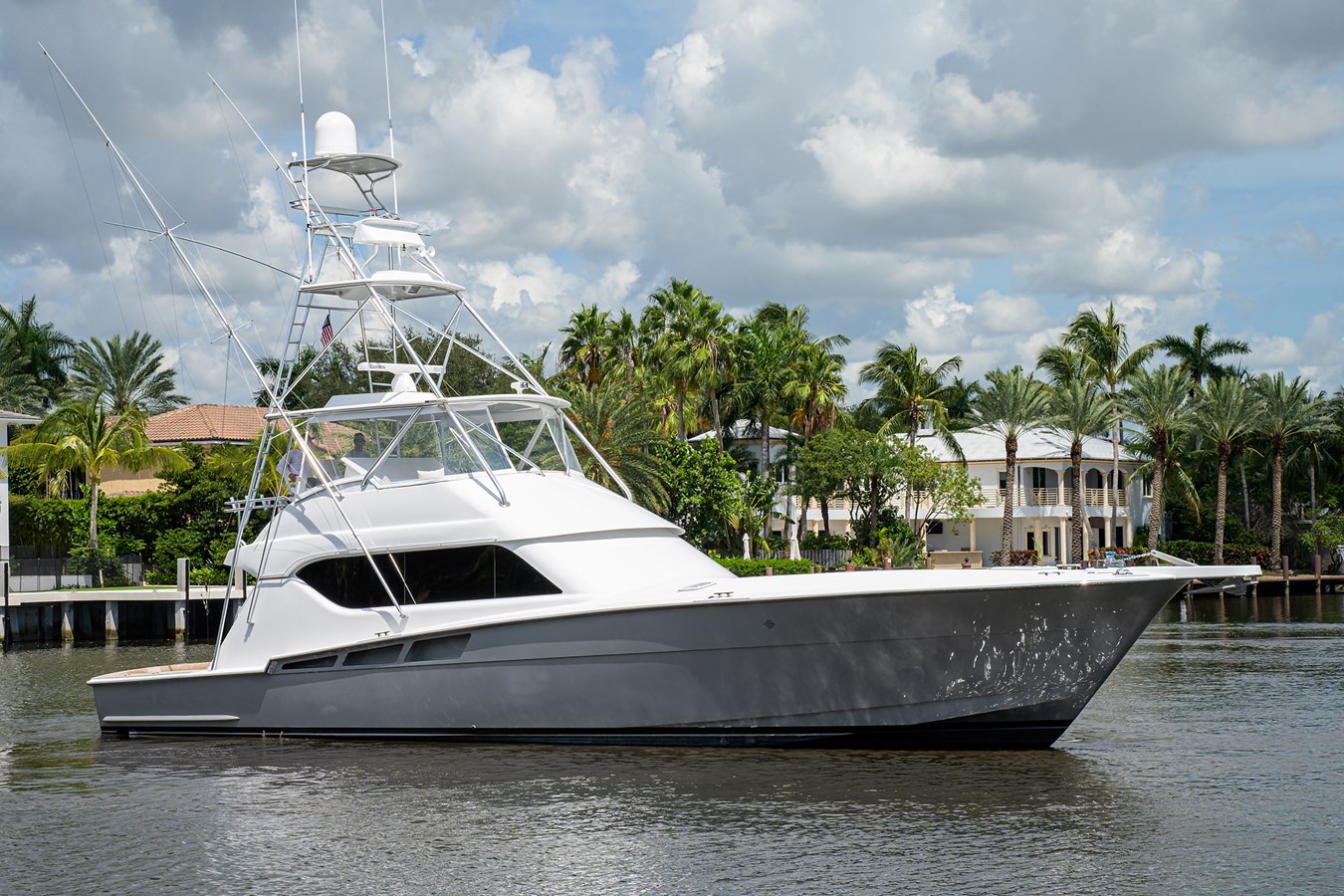 CHIEF - 2003 HATTERAS 60' 1