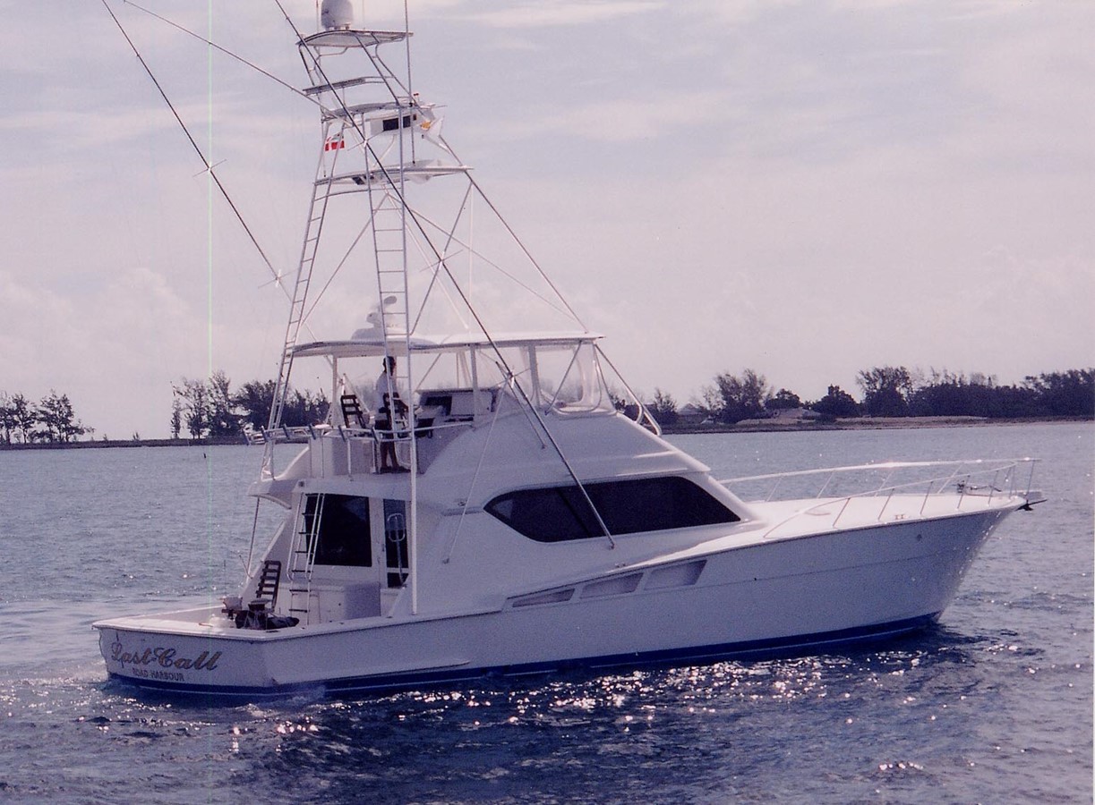 LAST CALL - 2001 HATTERAS 60' 60 SF Convertible