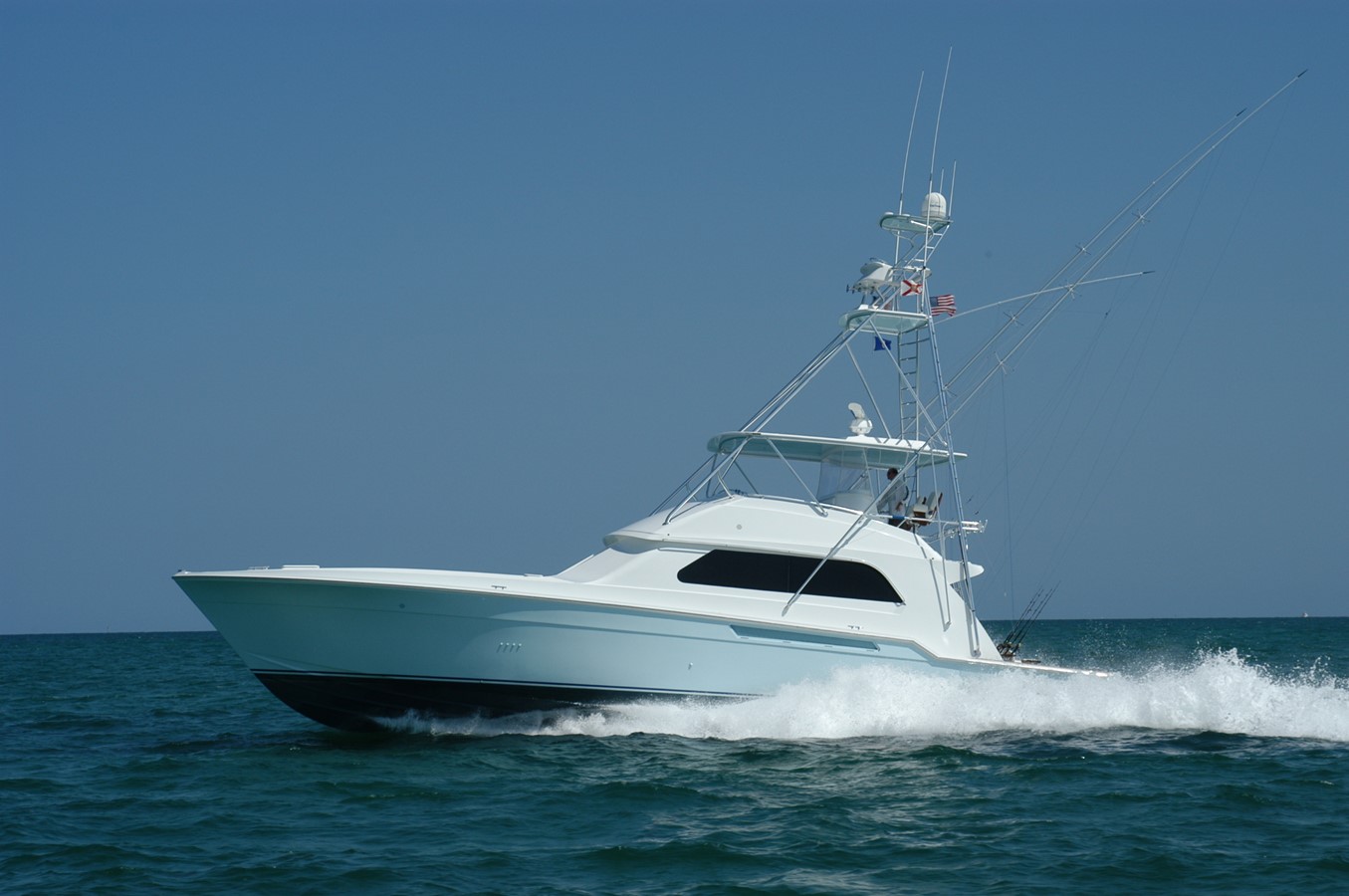 CORAL C - 2001 BERTRAM 60' Convertible