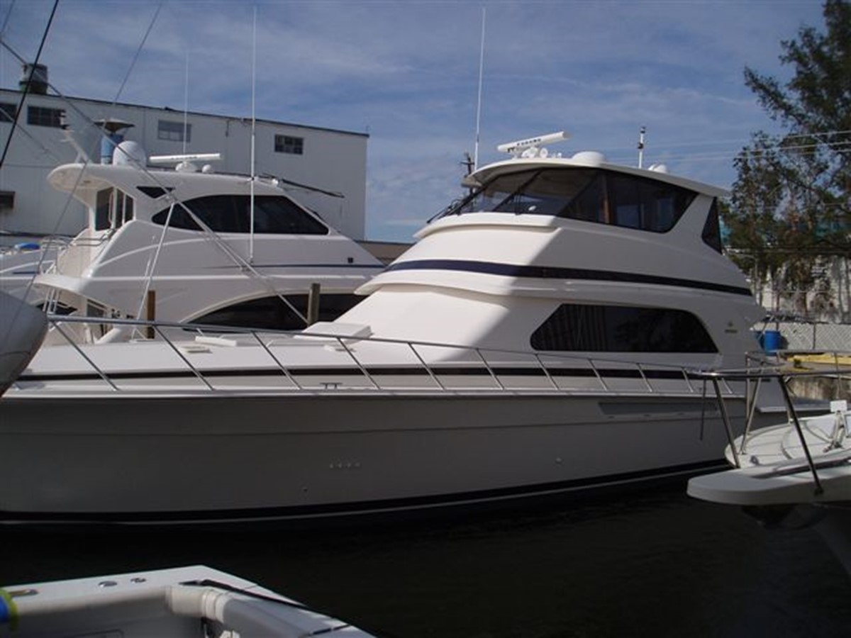 No Name - 2001 BERTRAM 60'