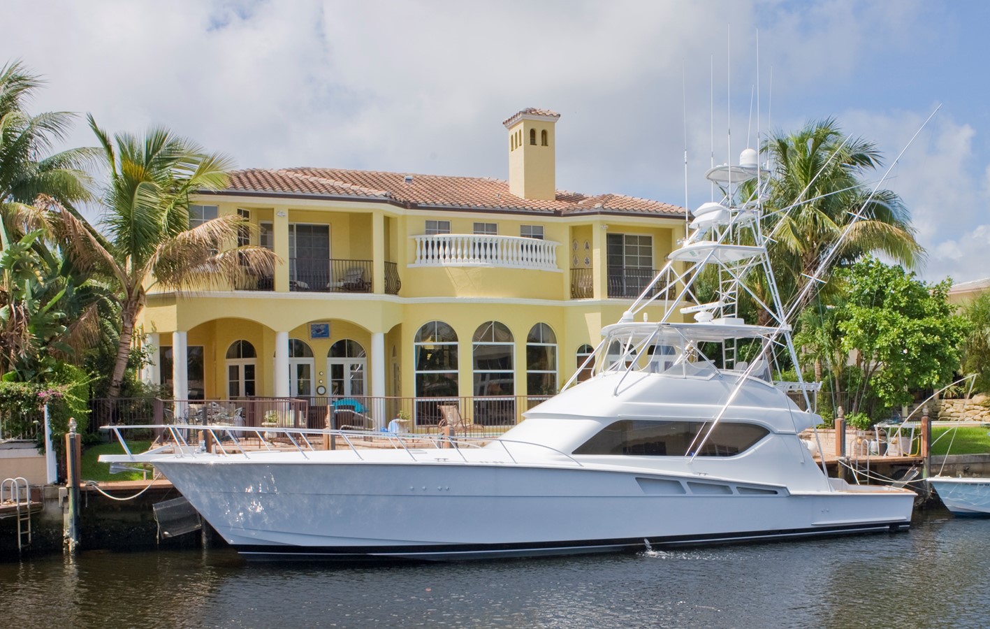 No Name - 2002 HATTERAS 60' 60 Convertible