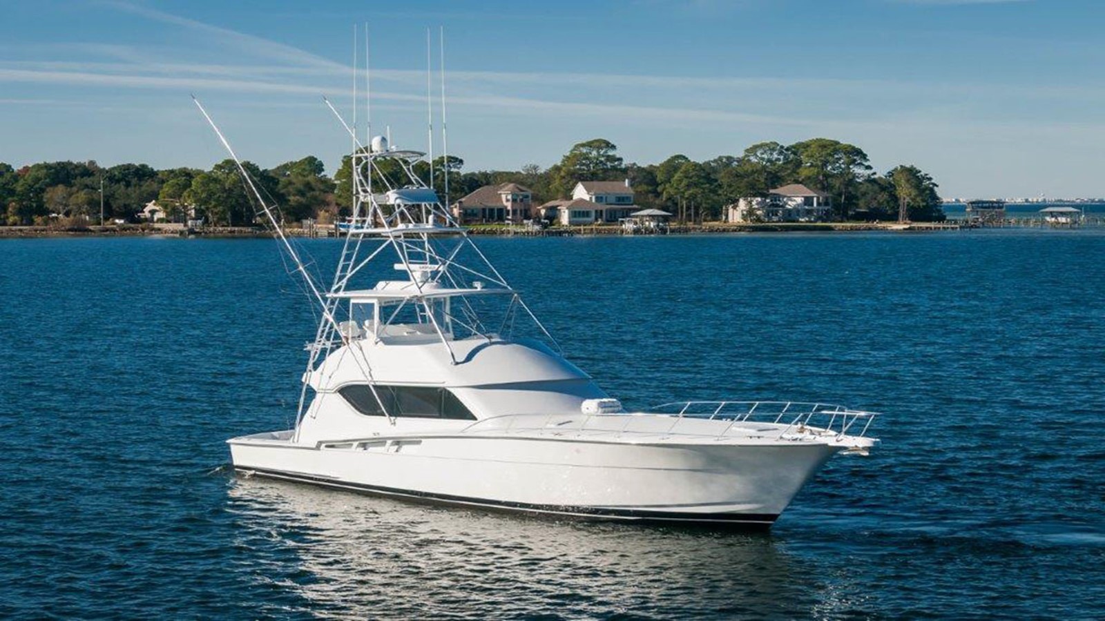 UP TO IT - 2001 HATTERAS 60' 60 Convertible