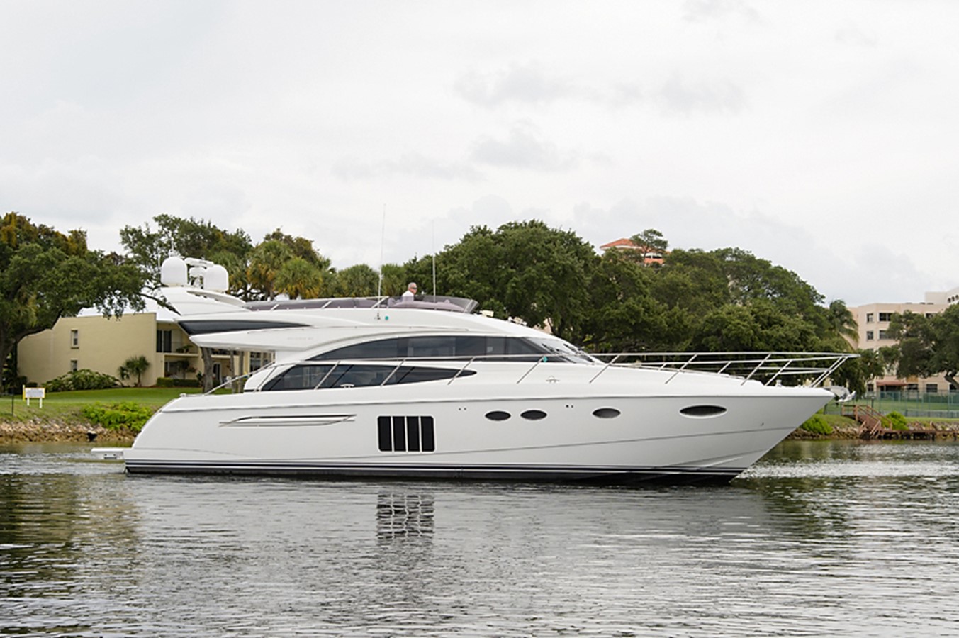 Ocean Mermaid - 2011 PRINCESS YACHTS 60'