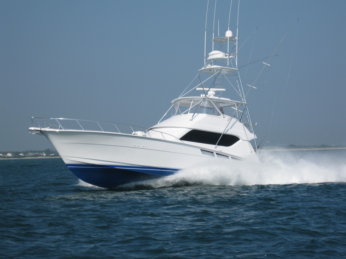 MISS JUDY - 2002 HATTERAS 60'