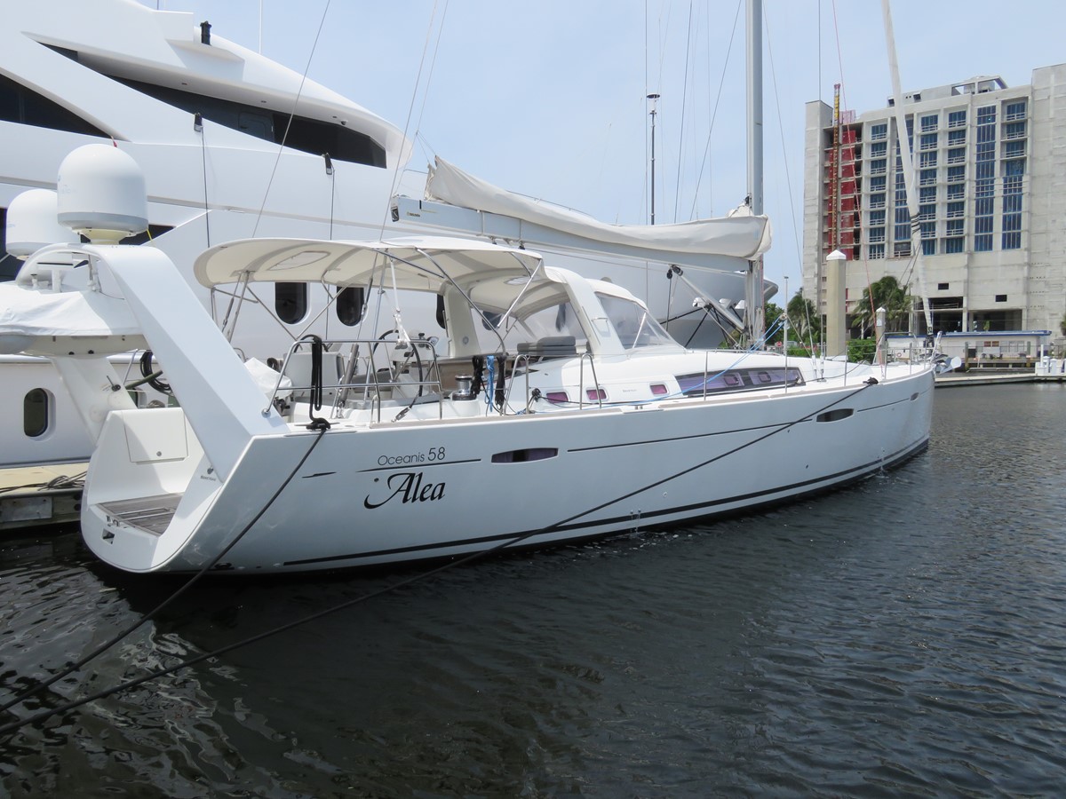 ALEA - 2012 BENETEAU 60'