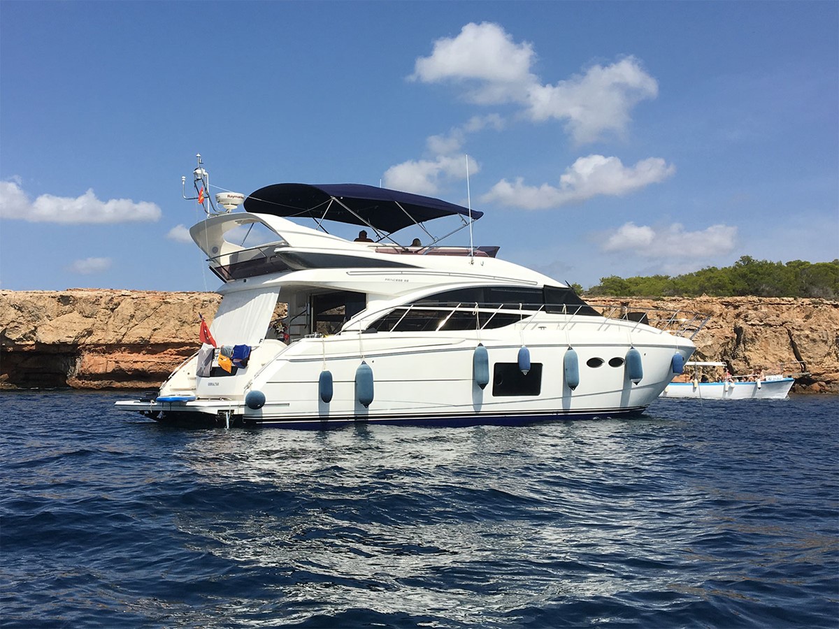 CONSTANTA - 2014 PRINCESS YACHTS 59' 5