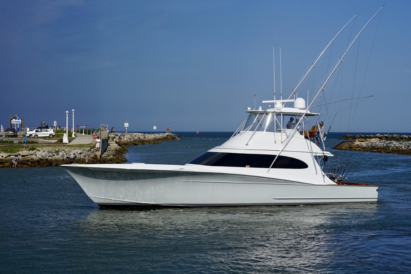 Man Cave - 2004 SPENCER YACHTS 59' Custom Carolina