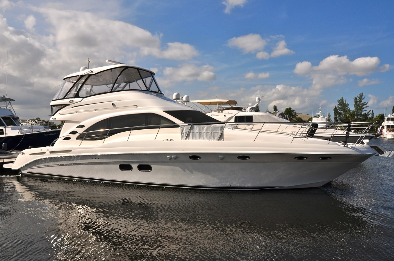 DOUBLE NICKEL - 2006 SEA RAY 58' Sedan Bridge